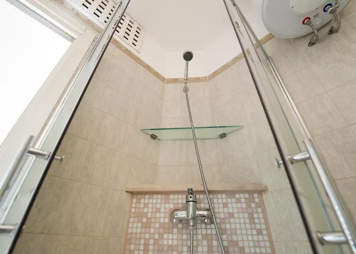 Montenapoleone In The Heart Of - Location Possible