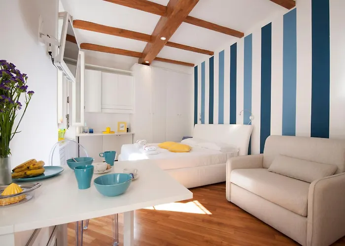 Montenapoleone In The Heart Of - Location Possible Apartment Milan