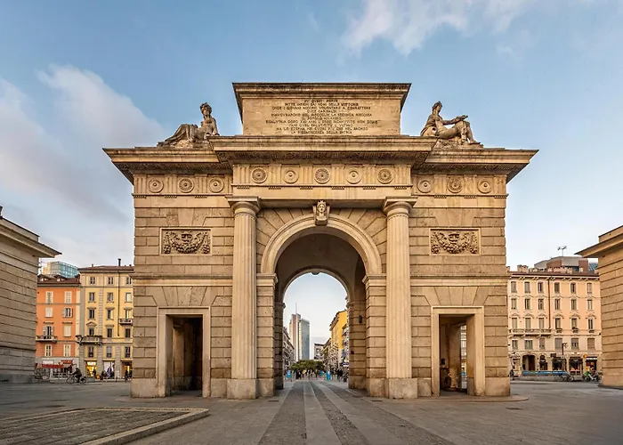 Luxury 4 Bedrooms In The Center Of *