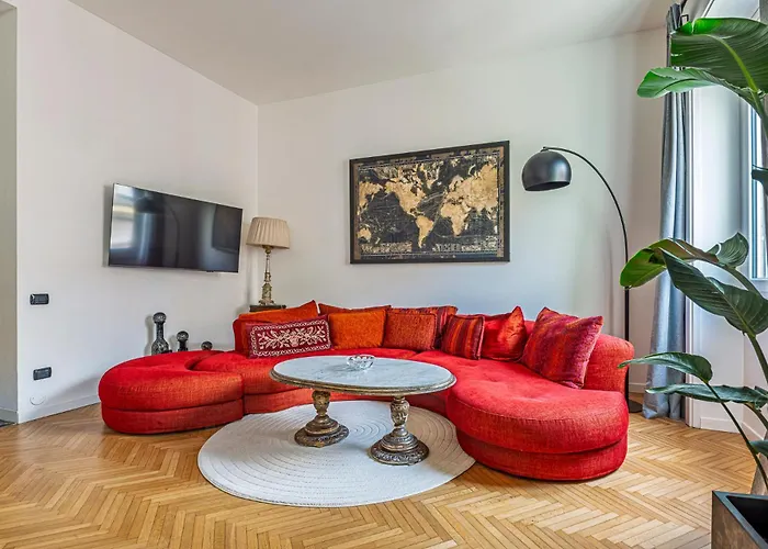 דירה Luxury 4 Bedrooms In The Center Of *