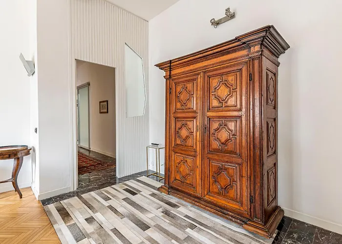 Luxury 4 Bedrooms In The Center Of מילאנו