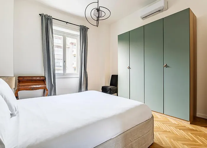 Luxury 4 Bedrooms In The Center Of *