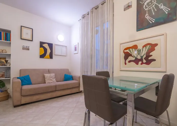 Art - 12min Duomo-centrale Apartment