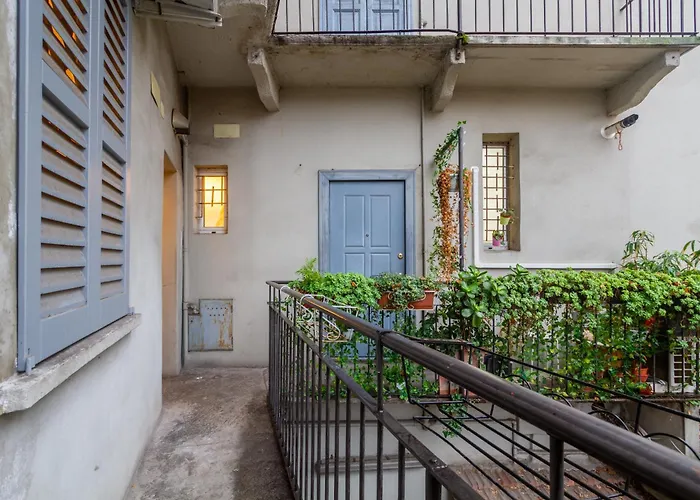 Art - 12min Duomo-centrale Apartment