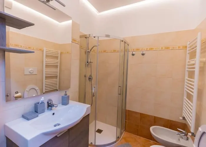 Atene Bilocale In Affitto Breve Apartmán *