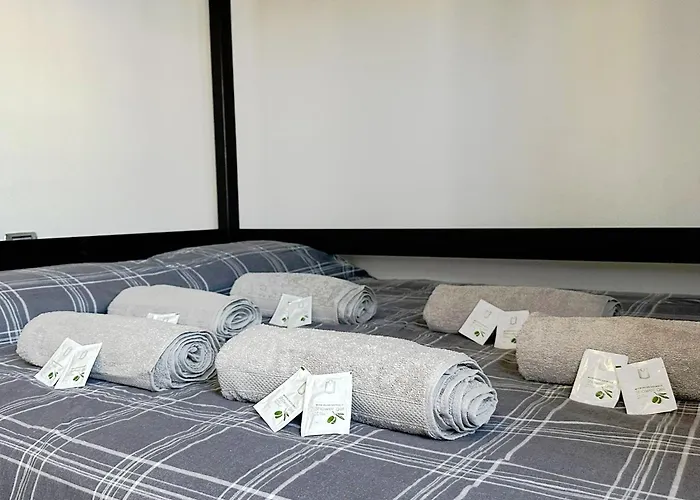 Red House - Beautiful - Metro M1 Apartamento