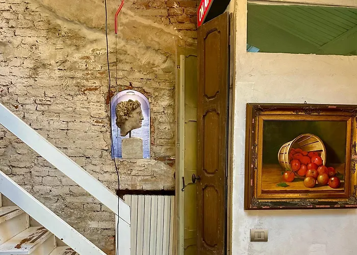 Charming And Design Attic Loft In Coolest Area Navigli Ticinese 밀라노