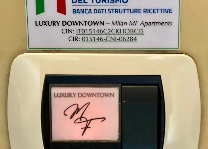 شقة Luxury Downtown - Mf