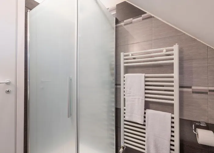 Luxury Piola - 7sundays *