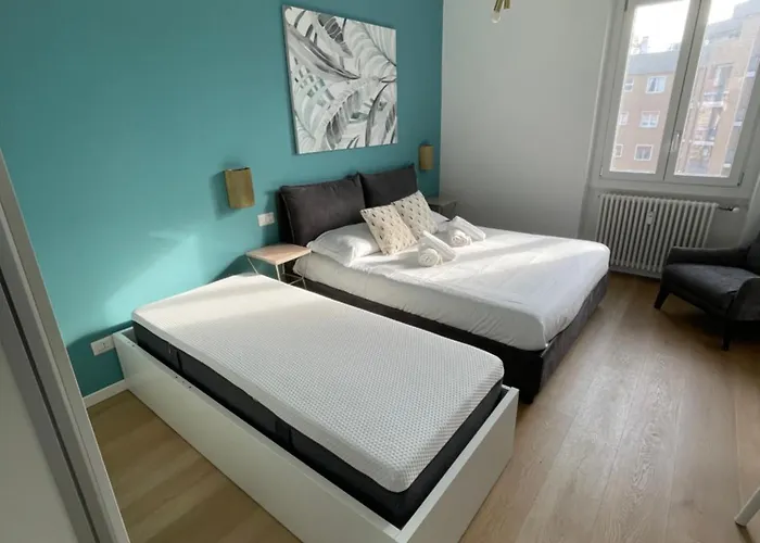 Trilocale Con Vista E Due Bagni Metro Blu Piazza Frattini Appartamento Milano