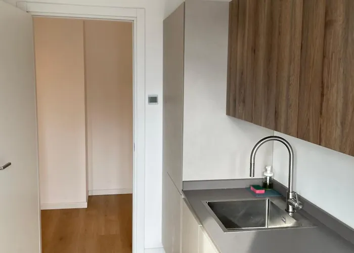 Trilocale Con Vista E Due Bagni Metro 4 Skynest Daire *