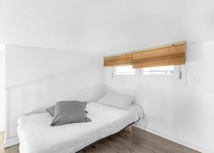 Design-m2 Moscova-centrale Fs-wifi-netflix *