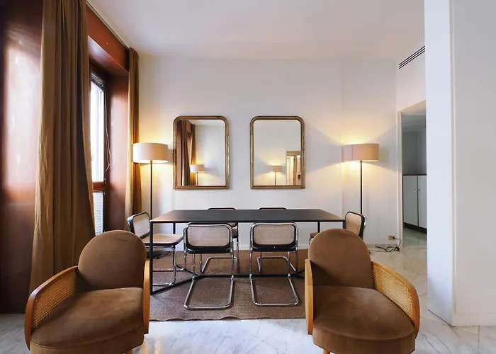 Daire San Babila Centre Milano