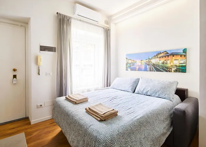 House Navigli In The Heart Of Navigli *