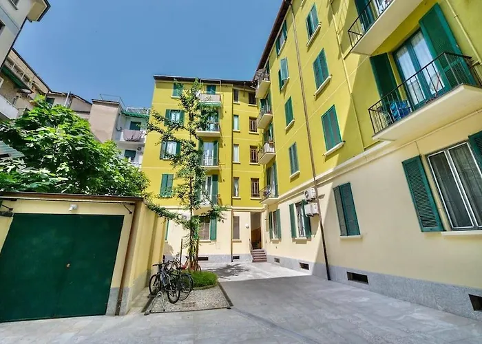 Charming - Navigli, Duomo *