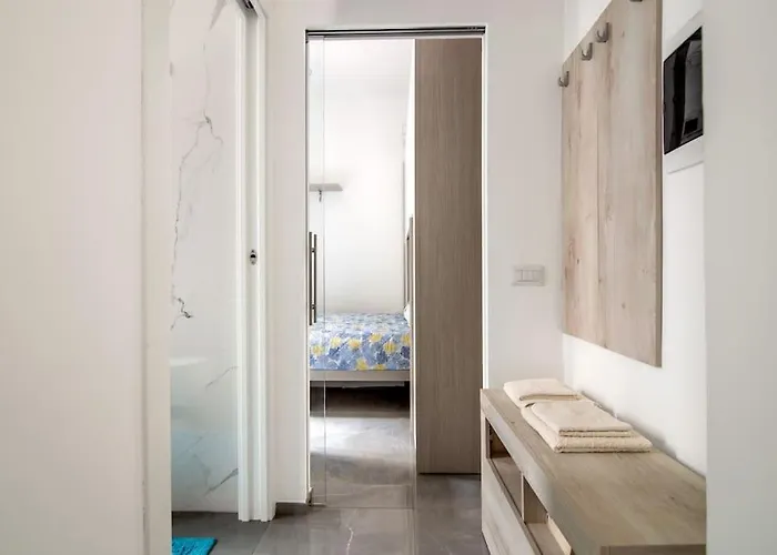 Monolocale Nel Centro Di - Aquacharme * Milán