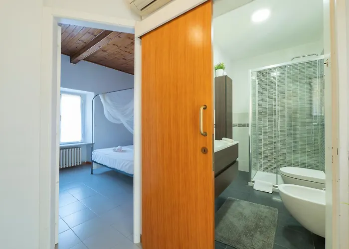 Silent Flat Between Duomo And Navigli * 米兰