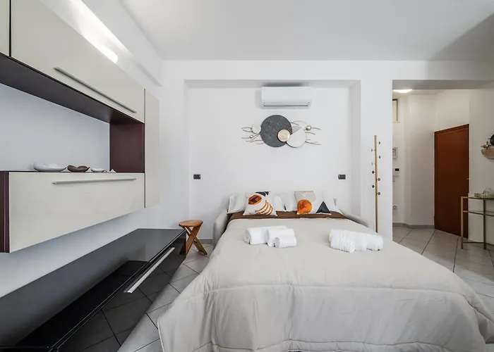 Nuovissima Dimora Con Terrazzino *