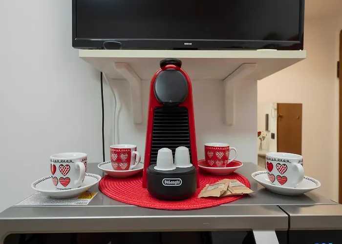 Romantica, Metro A 20m, Duomo E A 10 Min, Isola Apartment *