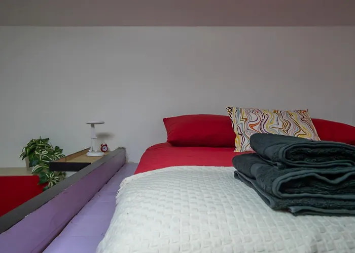 Romantica, Metro A 20m, Duomo E A 10 Min, Isola