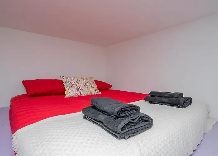 Romantica, Metro A 20m, Duomo E A 10 Min, Isola Mailand