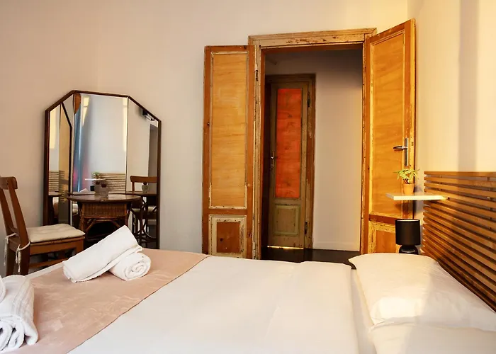 Dehomes - Casa Sui Navigli A Pochi Passi Dal Duomo Apartmán