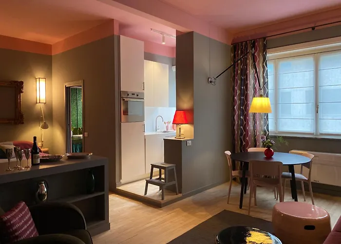 Cozy Open Space - Colonne ミラノ