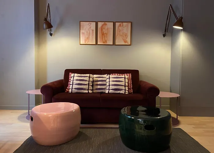 Cozy Open Space - Colonne アパート