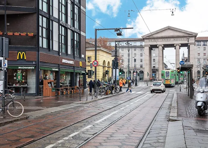 Dehomes - Casa Sui Navigli A Pochi Passi Dal Duomo Milán