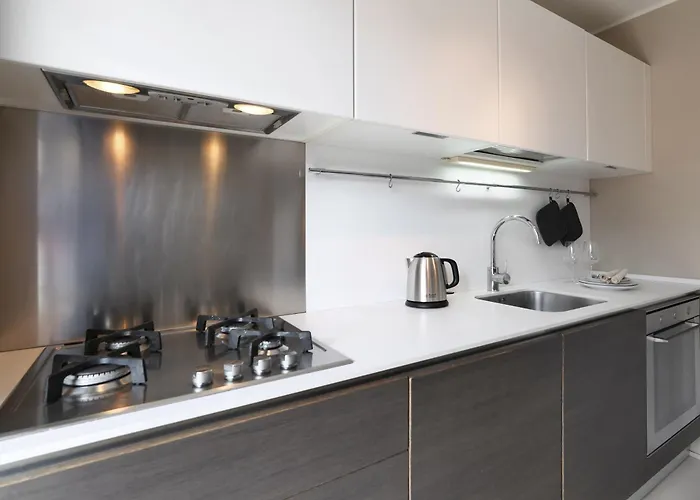 Contempora - Cavallotti 13 - 2 Bedroom With Balconies- B71 Апартаменты Милан