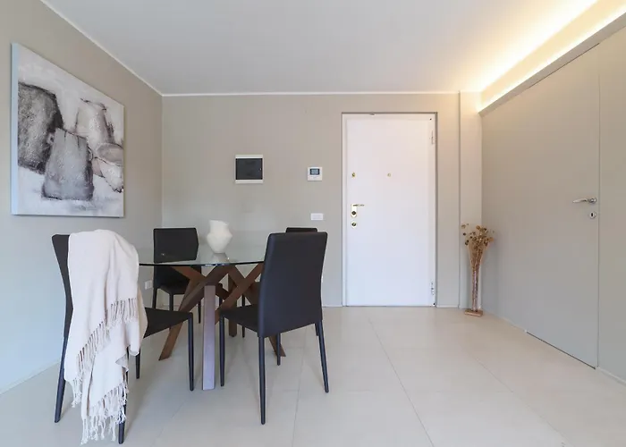 Contempora - Cavallotti 13 - 2 Bedroom With Balconies- B71 Апартаменты