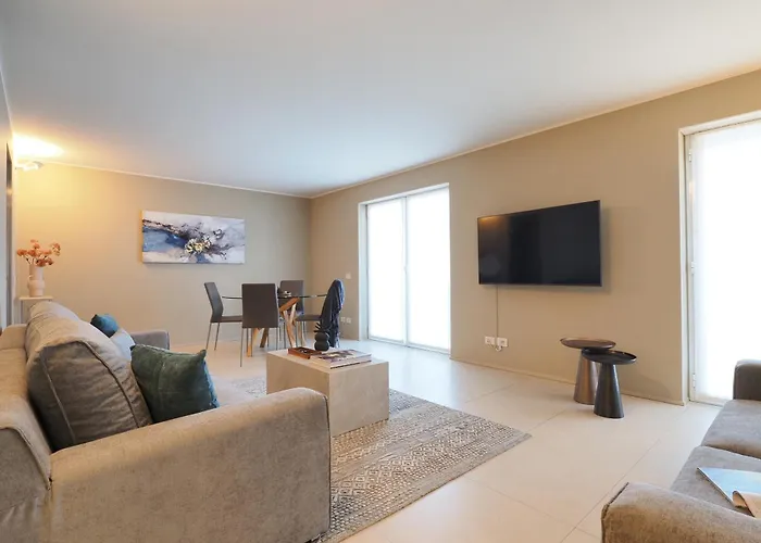 Elegante, Spazioso E Silenzioso Nel Cuore Di *