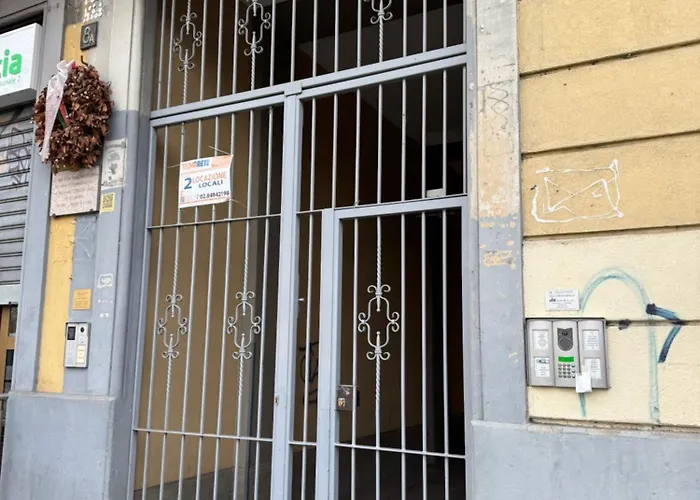 Navigli Metro4-tram2-naviglio Grande