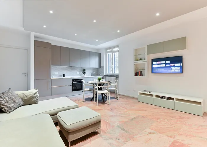 Vakantiehuis San Siro Ippodromo - Rho Fiera Elegant Two-story Loft