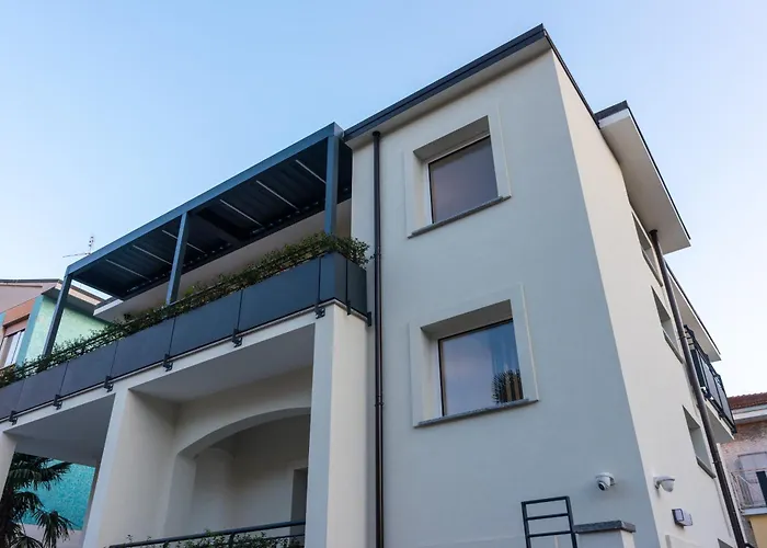 White House Con Posti Auto *