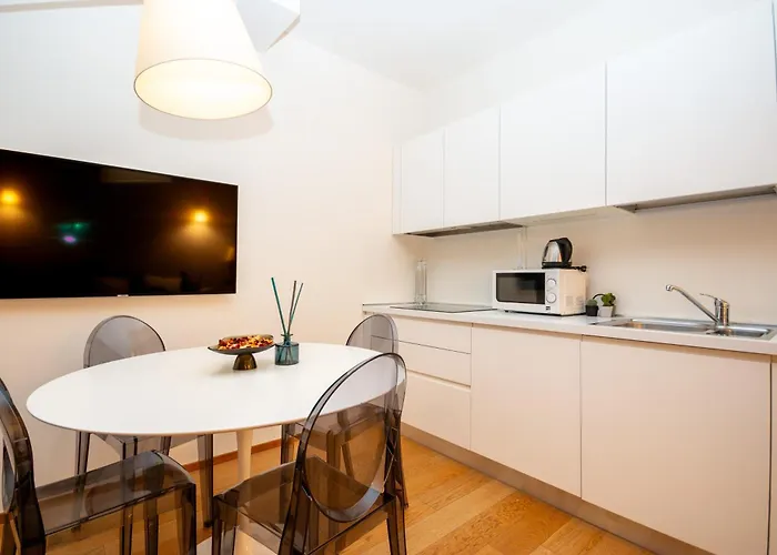 Corso Collection, Design