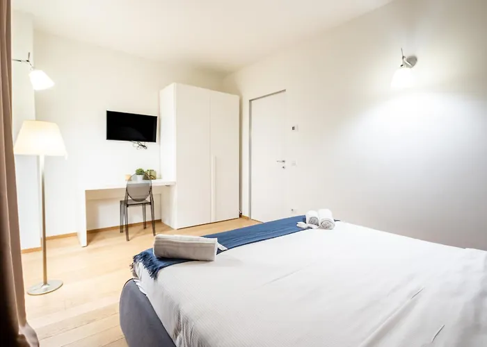 Corso Collection, Design