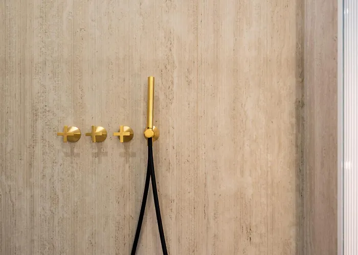 White House Con Posti Auto Milano