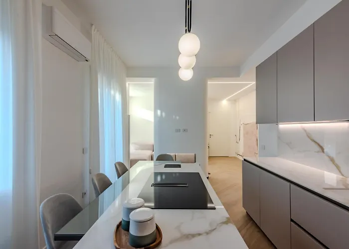 Apartament White House Con Posti Auto *