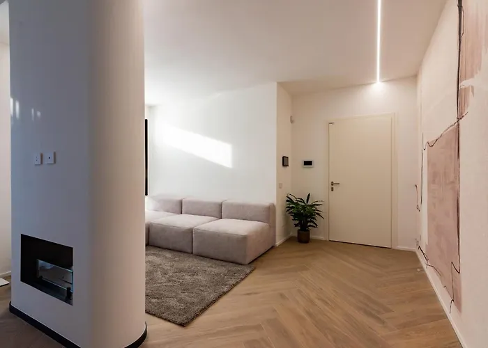 White House Con Posti Auto Milano