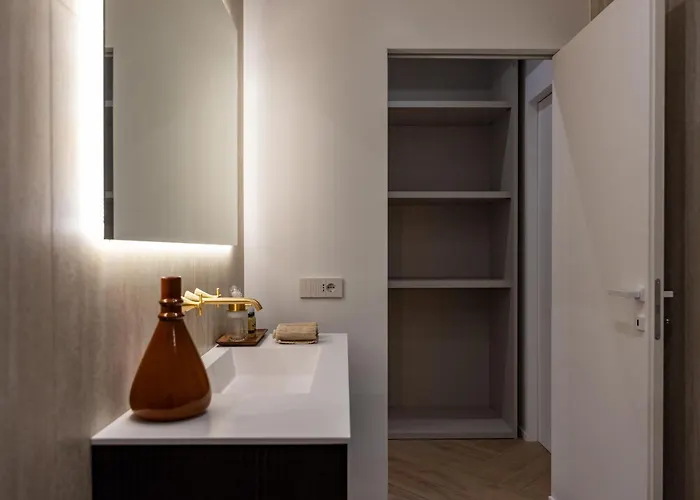 White House Con Posti Auto