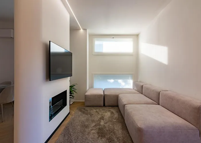 White House Con Posti Auto *