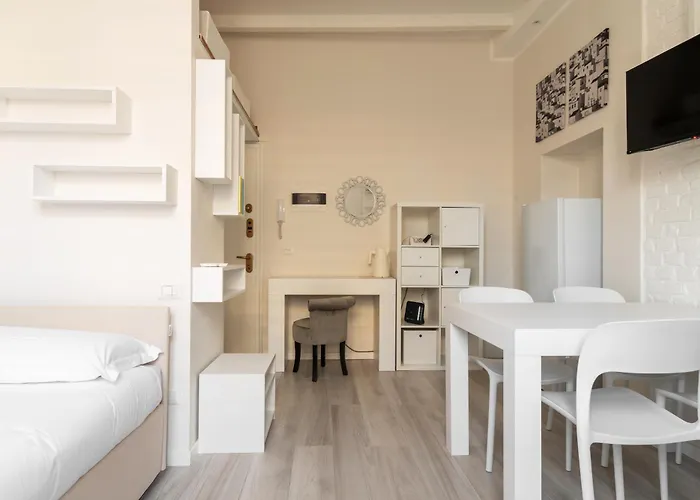 Tranquillo E Raffinato Monolocale Vicino Ptromana アパート *