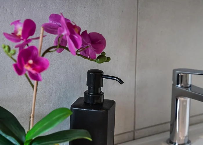 Botticelli 24 * Milano