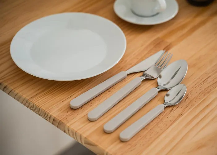 Botticelli 24 * Milano