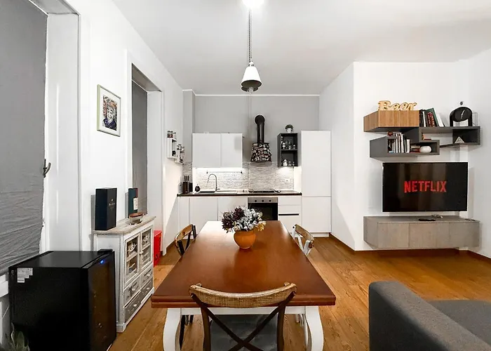 Trilocale Ampio E Luminoso, A 150m Dalla Metro Apartmán