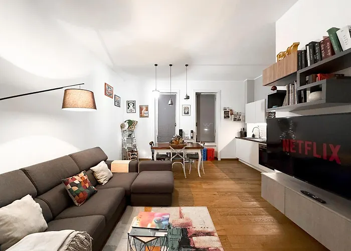 Trilocale Ampio E Luminoso, A 150m Dalla Metro * Milán