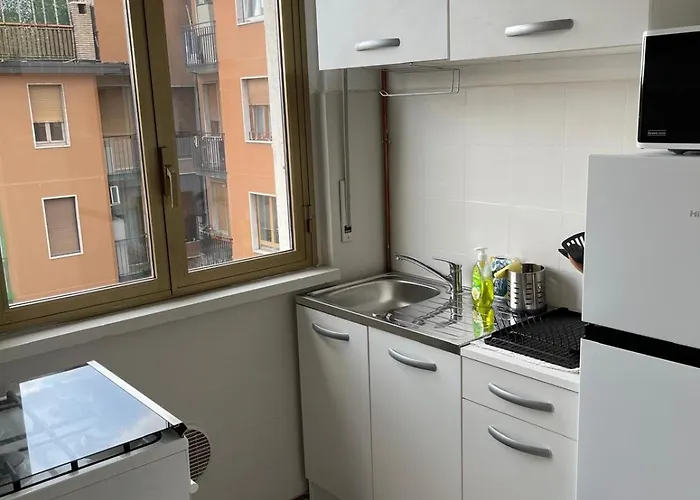 Bright Flat - Fashion & Design District *