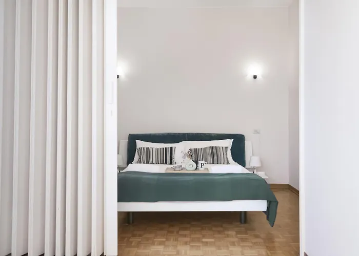 Easylife - - Romana 51 - Porta Romana Apartment *
