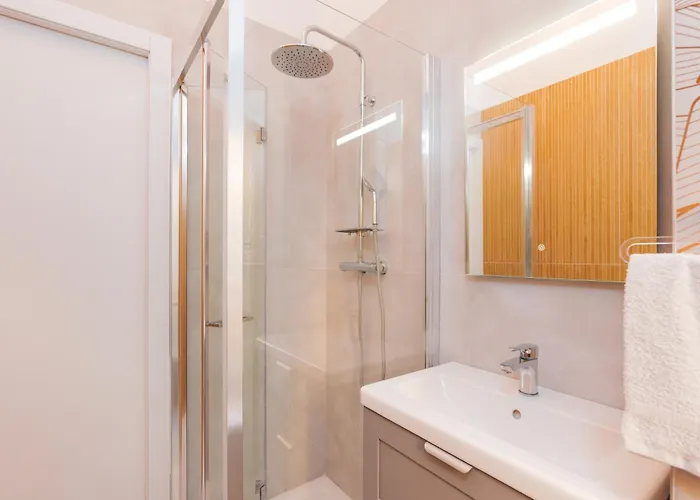 Lotto-sansiro, Comfort Business & Wi-fi * Milán